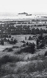In foto Kenneth Branagh (64 anni) Dall'articolo: Dunkirk, film di guerra o di sopravvivenza?. Dall'articolo: Dunkirk, ecco cosa  successo veramente.