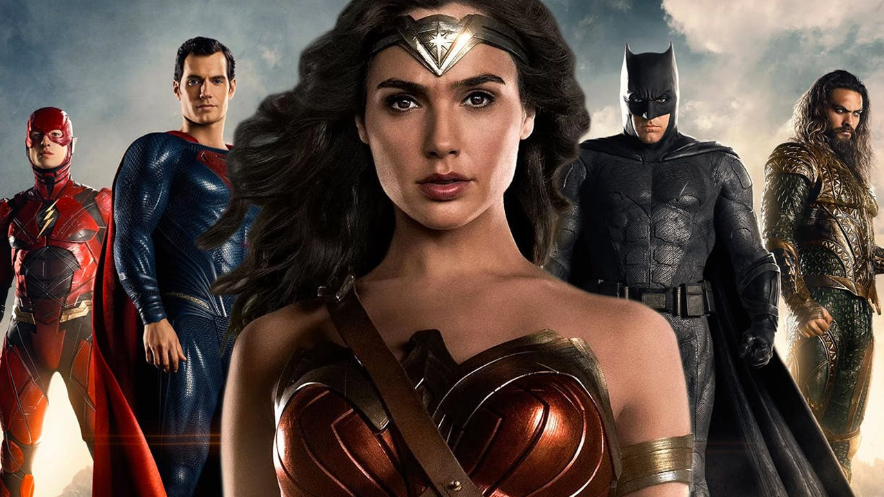 In foto Gal Gadot (39 anni) Dall'articolo: Justice League nella top ten assoluta della stagione.