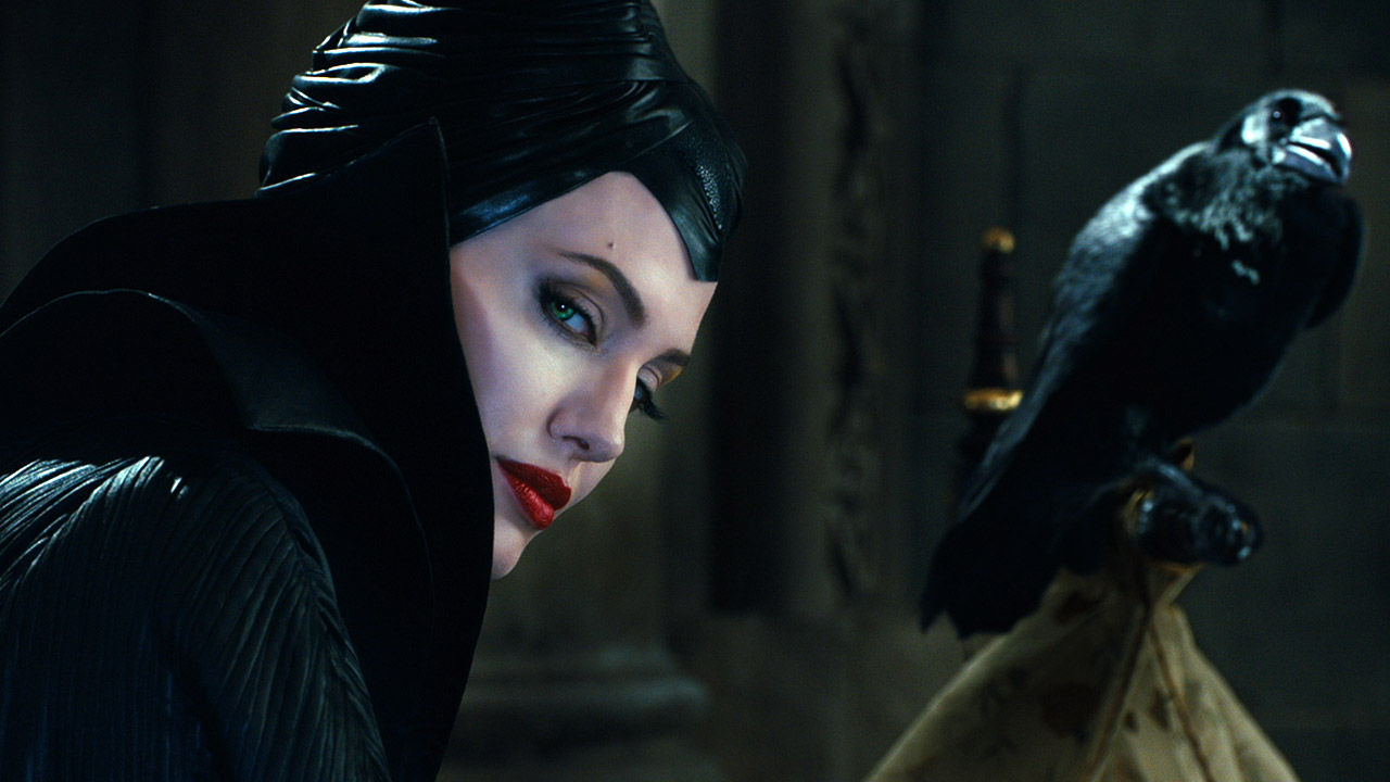 In foto Angelina Jolie (49 anni) Dall'articolo: Maleficent, il film stasera in tv su RaiUno.