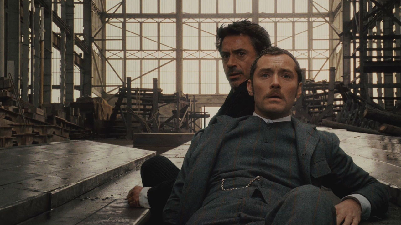 In foto Jude Law (52 anni) Dall'articolo: Sherlock Holmes, il film stasera in tv su Italia 1.