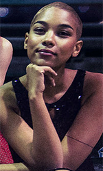 In foto Alexandra Shipp (34 anni) Dall'articolo: Da vedere su Netflix: Dude.
