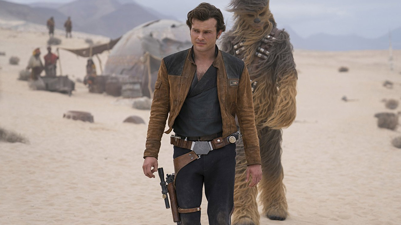 In foto Alden Ehrenreich (34 anni) Dall'articolo: Star Wars Story: 'Solo' una dichiarazione d'amore alla saga di Lucas.