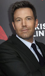 In foto Ben Affleck (52 anni) Dall'articolo: Batman v Superman: Dawn of Justice, lo scontro tra supereroi firmato Snyder.