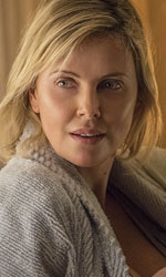 In foto Charlize Theron (49 anni) Dall'articolo: Tully su Rakuten Tv a soli 5,99 Euro.