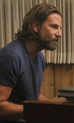 In foto Bradley Cooper (49 anni) Dall'articolo: A Star is Born, Cooper e Lady Gaga sono corpi che contengono musica.