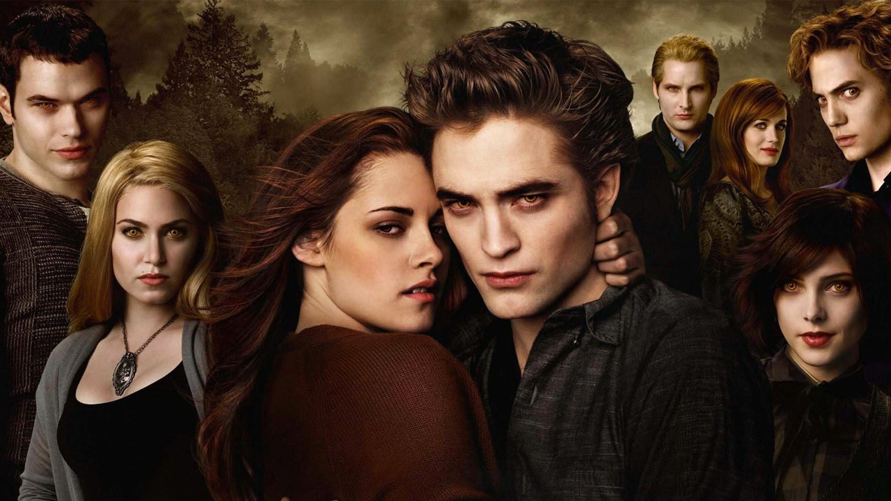 In foto Kristen Stewart (34 anni) Dall'articolo: Twilight torna al cinema a 10 anni dall'uscita del primo film della saga.