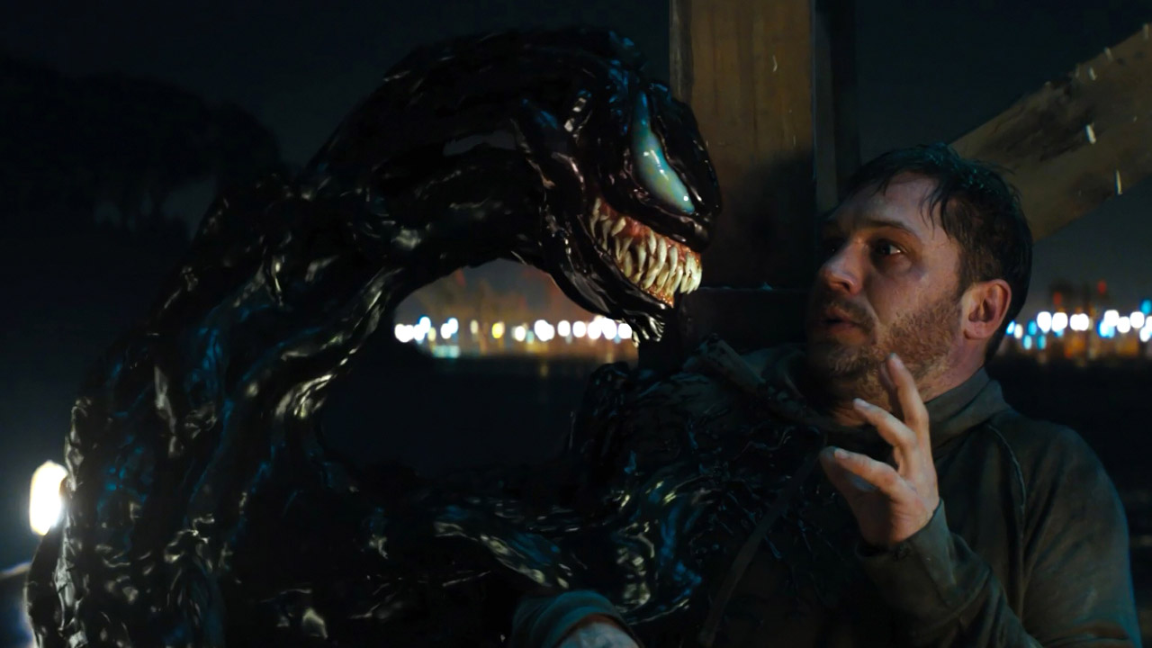 In foto Tom Hardy (46 anni) Dall'articolo: Venom conquista i cinesi: raggiunta la fantastica cifra di 780 milioni di dollari worldwide.