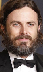 In foto Casey Affleck (49 anni) Dall'articolo: Casey Affleck, poliziotto sulle tracce di Robert Redford.