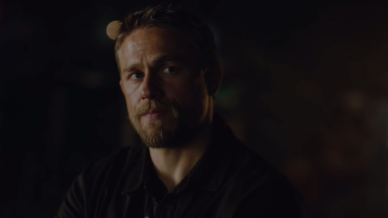 In foto Charlie Hunnam
