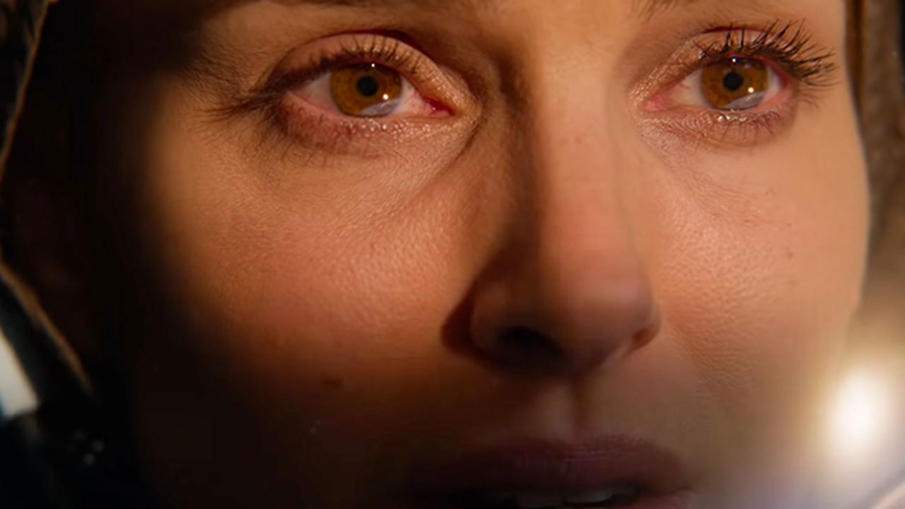 In foto Natalie Portman (43 anni) Dall'articolo: Lucy in the Sky, il nuovo trailer originale del film [HD].