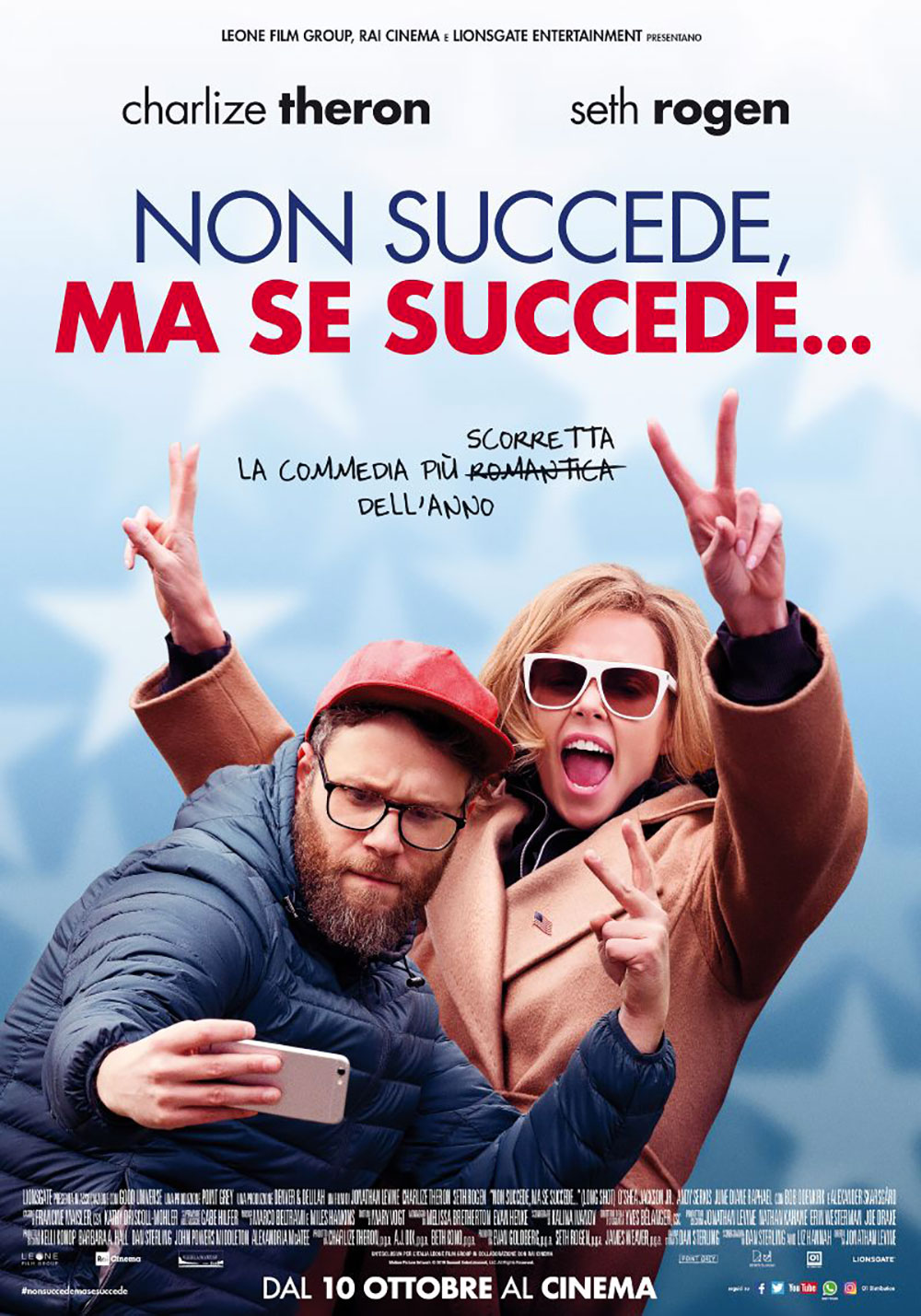 In foto Charlize Theron (49 anni) Dall'articolo: Non Succede... Ma se Succede, il poster italiano del film.