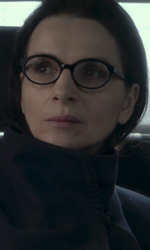 In foto Juliette Binoche (60 anni) Dall'articolo: Il mio profilo migliore, guarda linizio del film con Juliette Binoche.