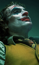 In foto Joaquin Phoenix (50 anni) Dall'articolo: Joker inarrestabile: con altri 1,1 milioni diventa il secondo miglior incasso di stagione.