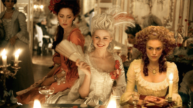 In foto Kirsten Dunst (42 anni) Dall'articolo: Marie Antoinette, Kirsten Dunst regina pop con le Manolo Blahnik ai piedi.