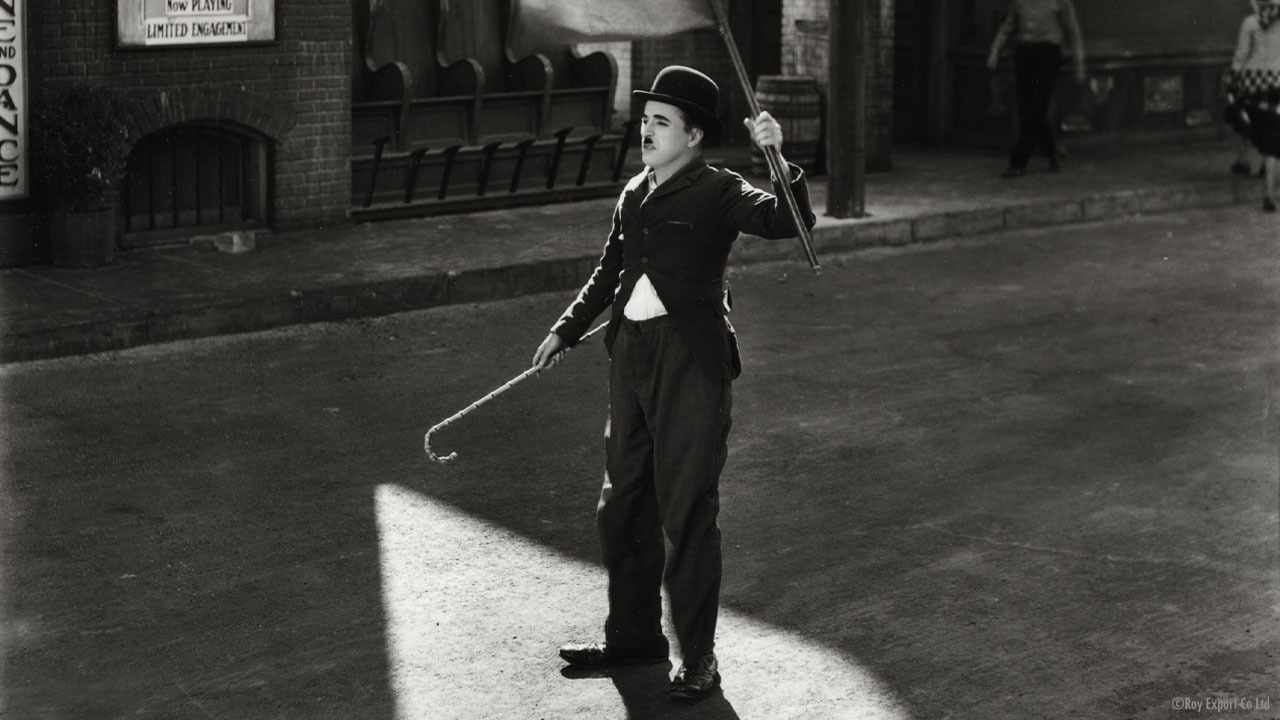 In foto Charles Chaplin