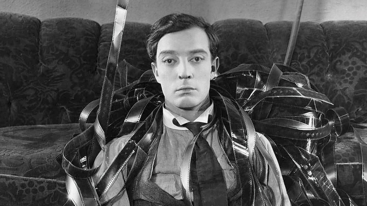 In foto Buster Keaton Dall'articolo: Il genio comico che non ride mai. I film di Buster Keaton su Cinema ritrovato - Fuori sala .