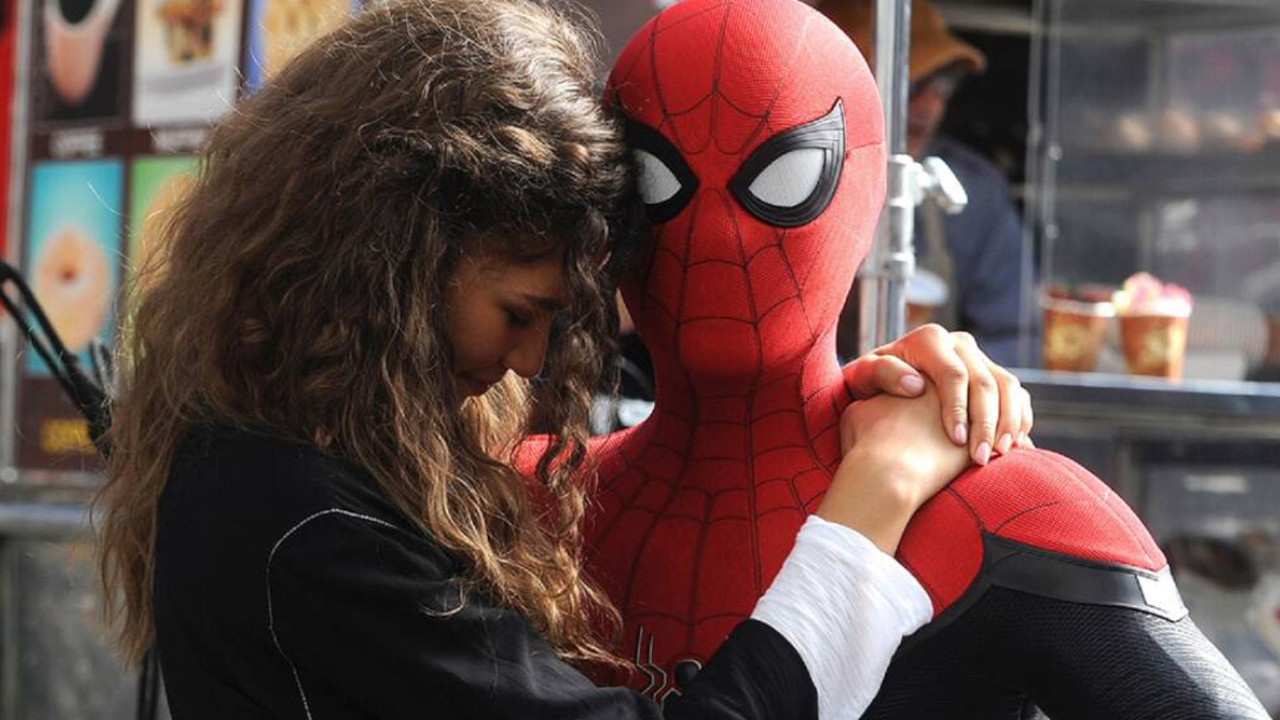  Dall'articolo: In attesa delle nuove uscite di gennaio, è solo Spider-Man che salva il natale.