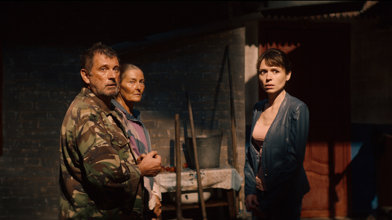  Dall'articolo: Bad Roads - Le strade del Donbass, il trailer italiano del film [HD].