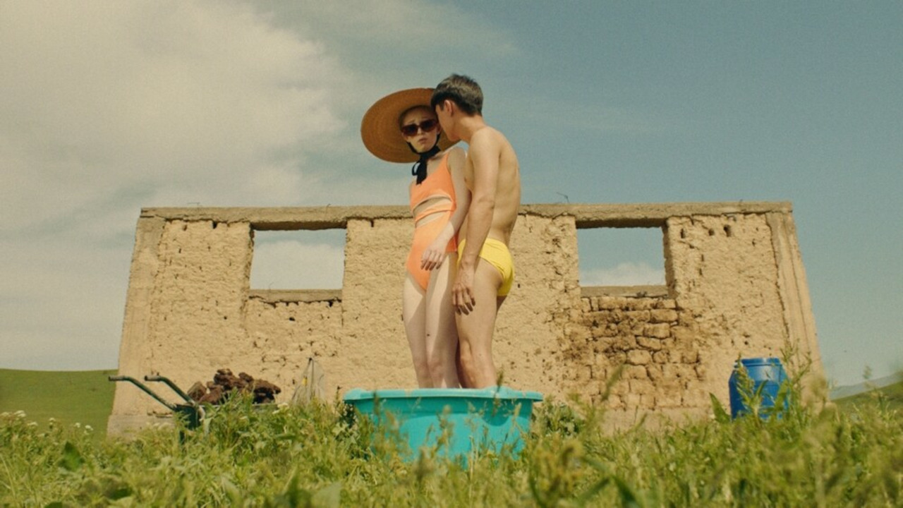  Dall'articolo: Mountain Onion, piccoli traumi e dolorose scoperte: il tono  leggero ma il film sa catturare l'umanit dei suoi protagonisti.