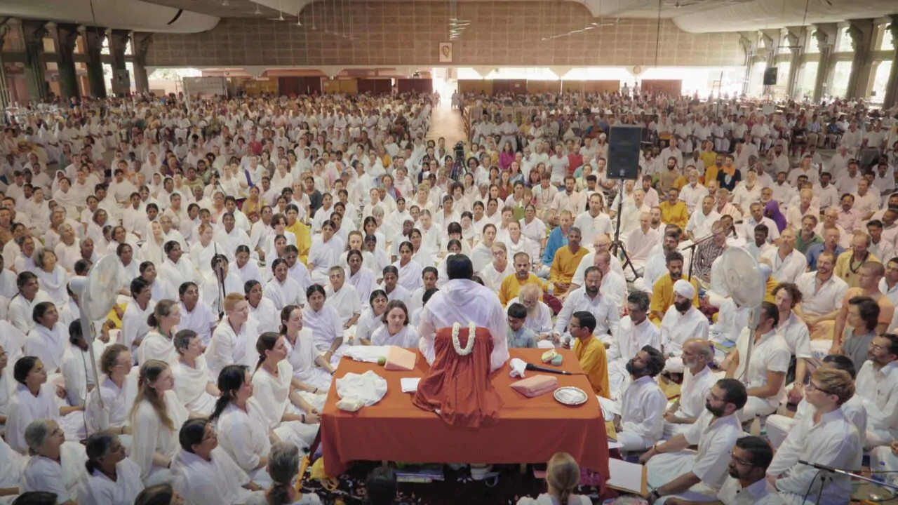  Dall'articolo: Amma's Way, storia di una straordinaria leader spirituale. In streaming su NEXO+.