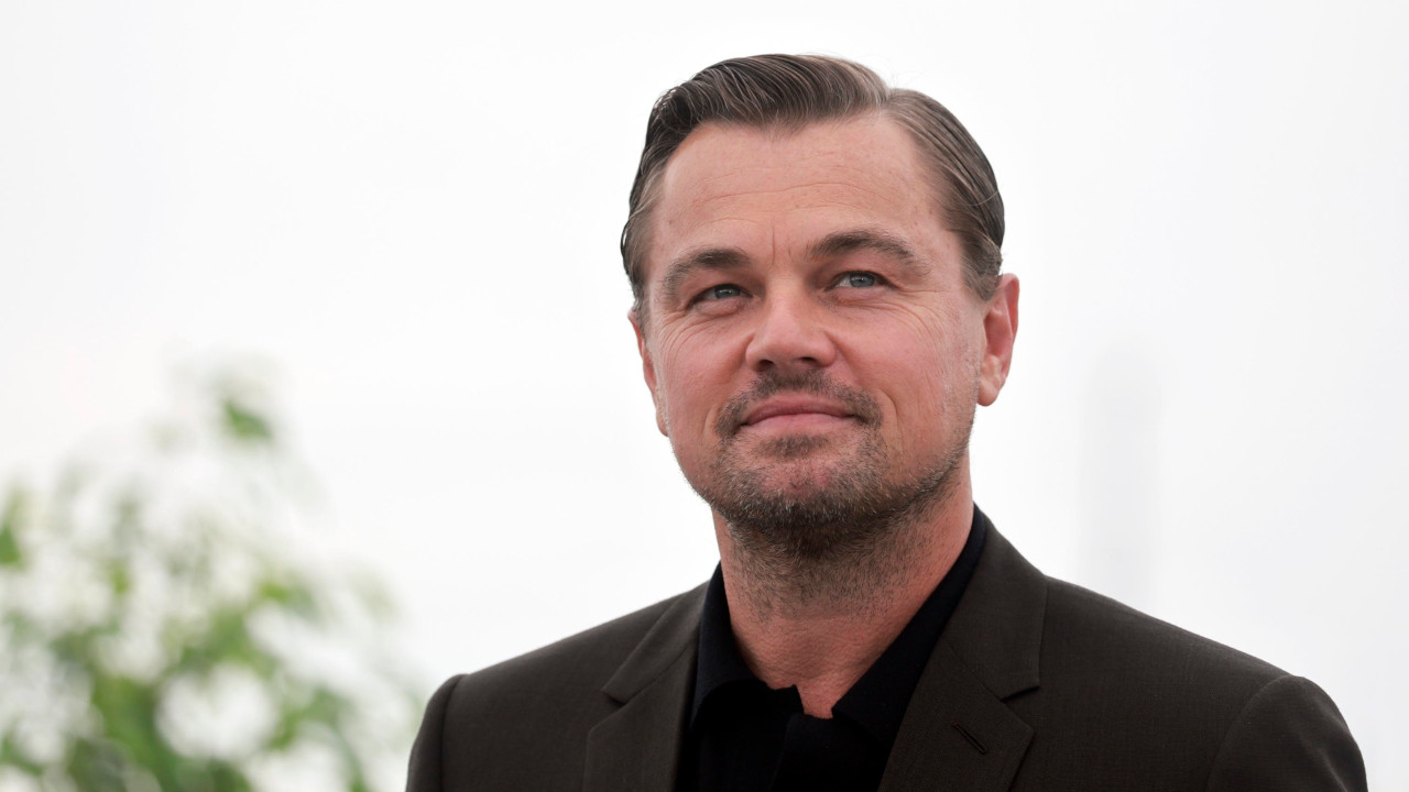In foto Leonardo DiCaprio (50 anni) Dall'articolo: Leonardo DiCaprio  il pi grande attore di questa epoca.
