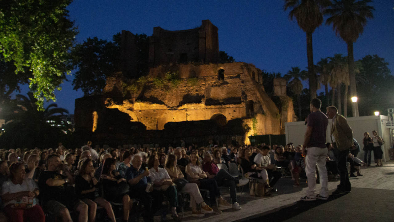 Notti di cinema a Piazza Vittorio, dal 15 giugno torna l’Arena Estiva dell’Esquilino 