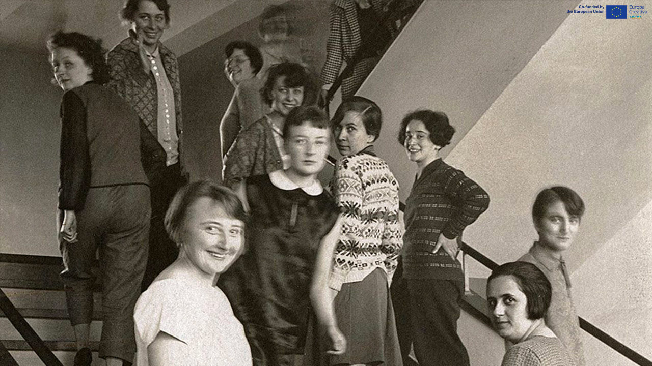  Dall'articolo: The Women of the Bauhaus: visionarie, designer, architette: le storie di cinque artiste rimaste nell'ombra.