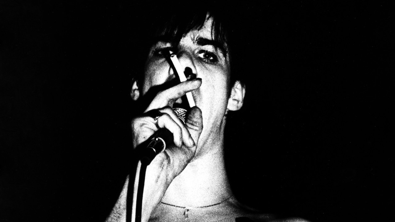In foto Nick Cave (68 anni) Dall'articolo: Mutiny In Heaven: The Birthday Party - Nick Cave, guarda una clip inedita del film .