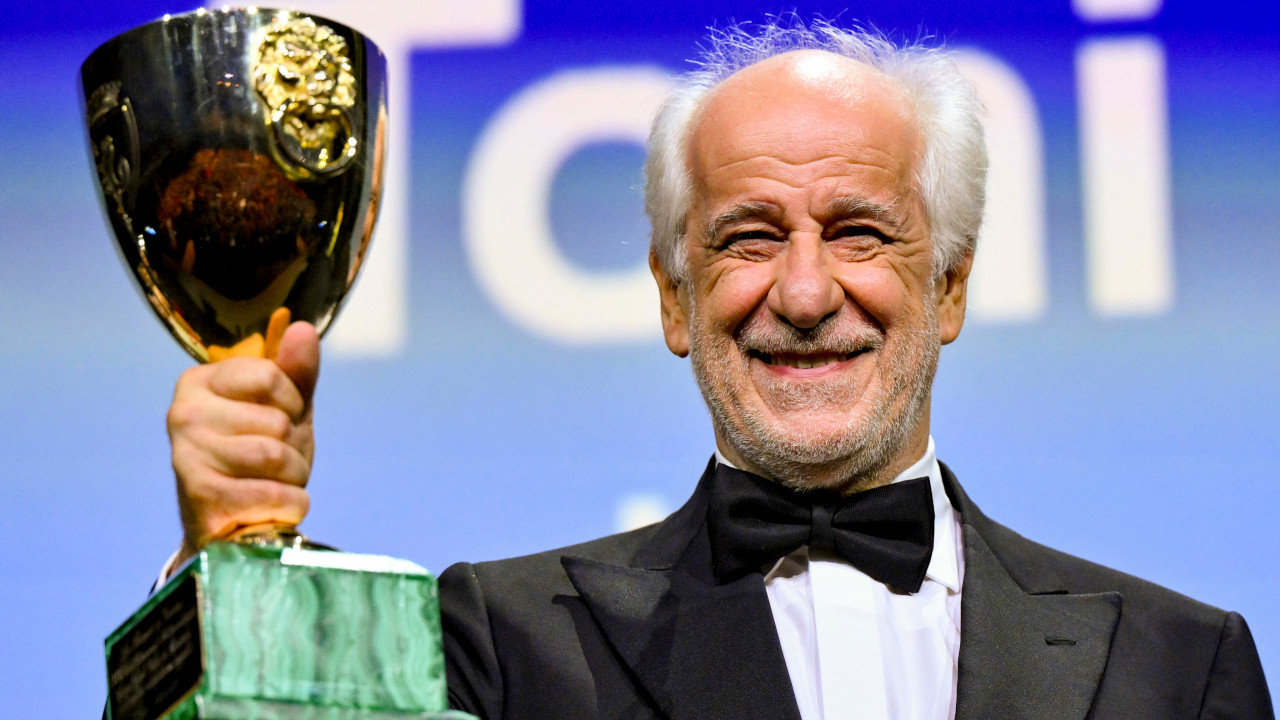 Toni Servillo vince la Coppa Volpi per la miglior interpretazione maschile