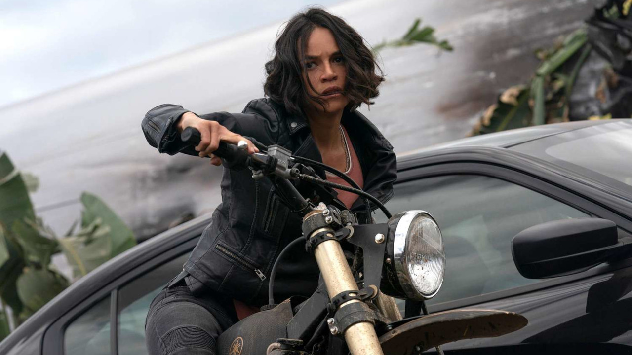 In foto Michelle Rodriguez (47 anni) Dall'articolo: Stasera in tv: i film da non perdere di luned 1 dicembre 2025.