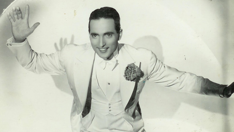 Spadò il danzatore nudo