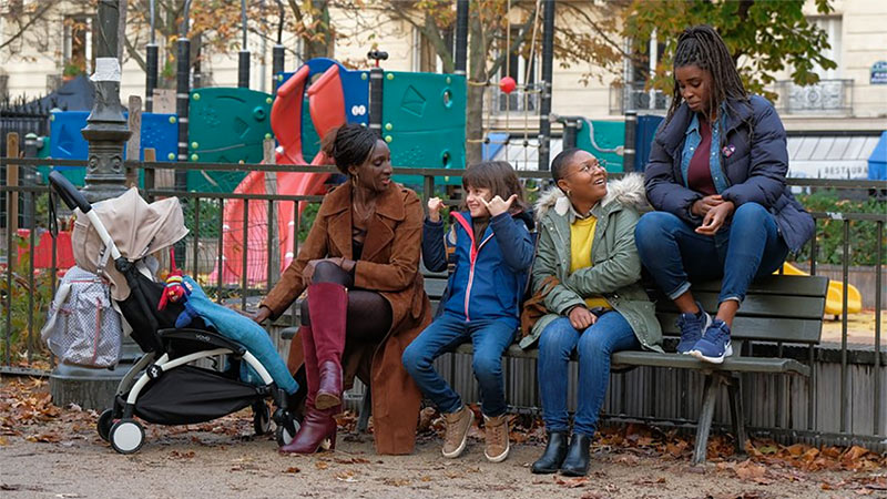 Les Femmes Du Square