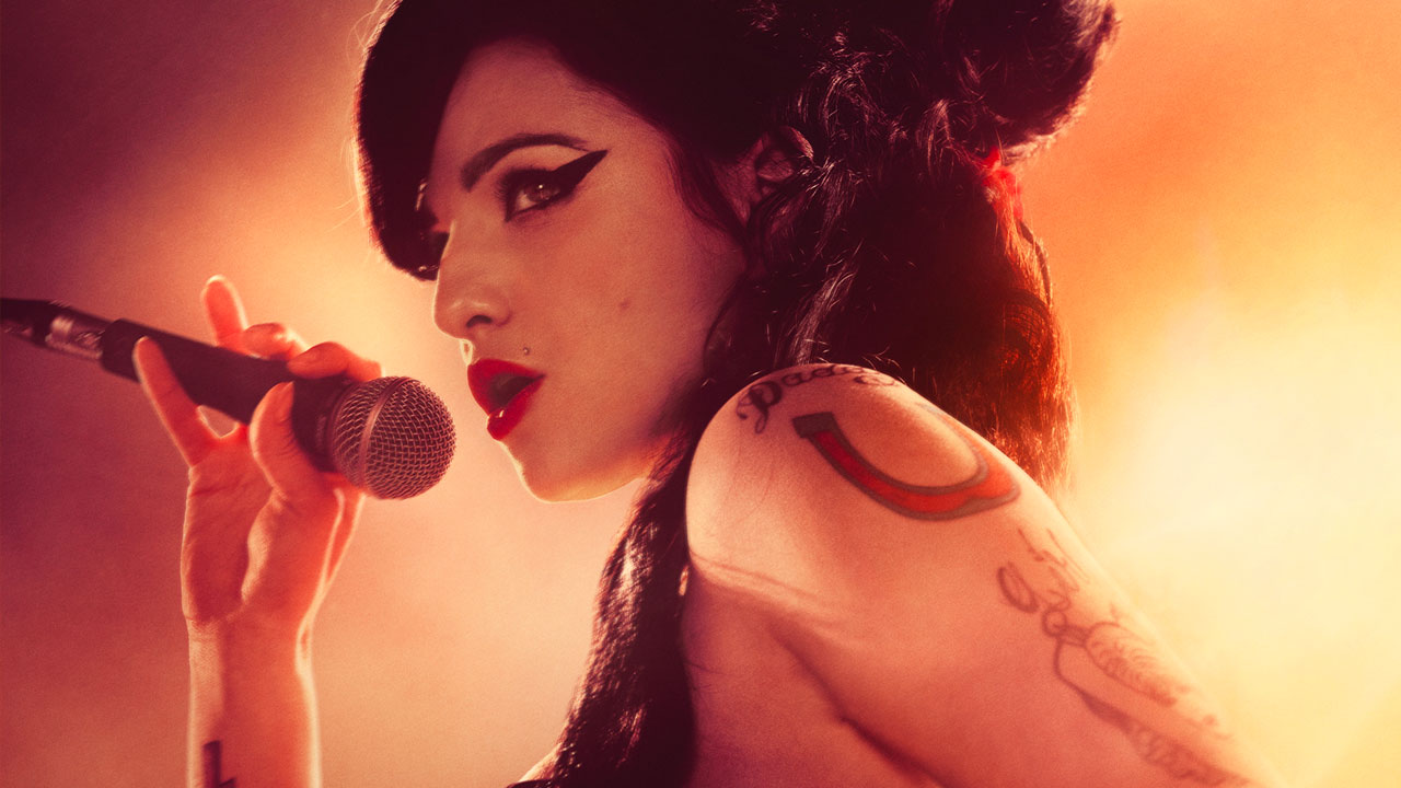 Back To Black, un ritratto rispettoso e romantico di Amy Winehouse, dove la musica è la grande protagonista