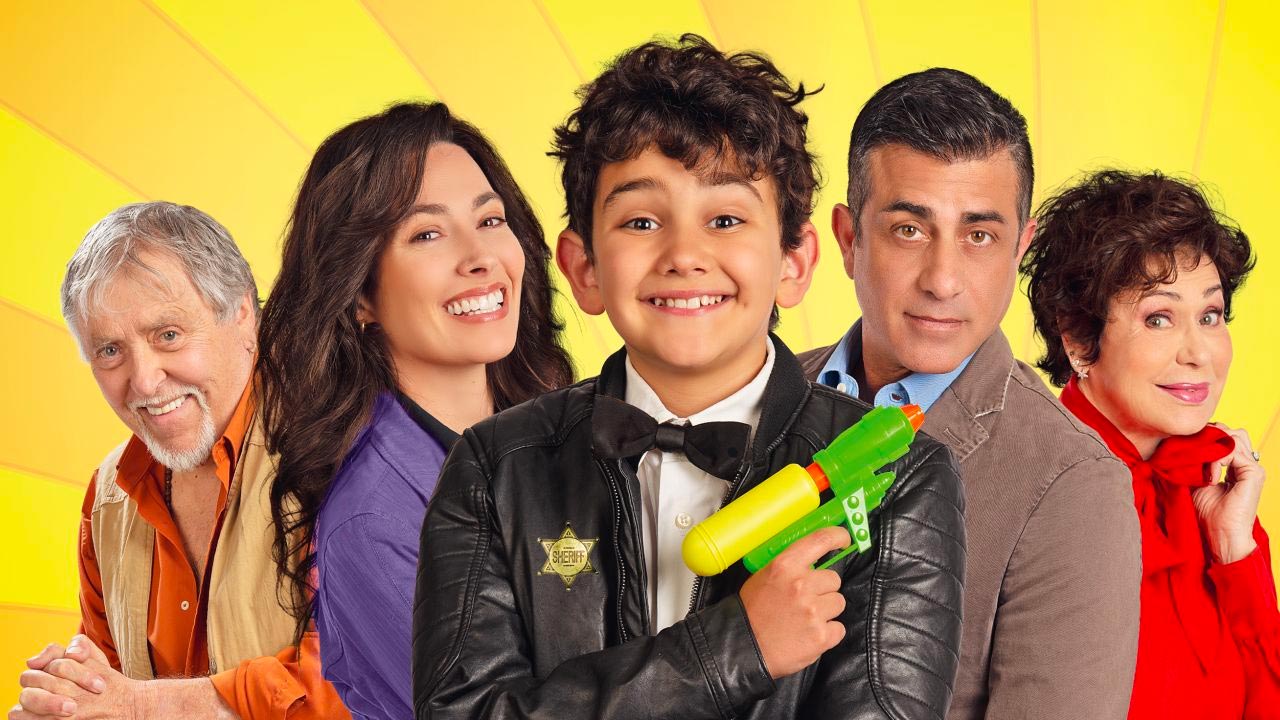  Dall'articolo: Mamma qui comando io, un family movie ingenuo ed elementare. Ma con qualche traccia di verit.