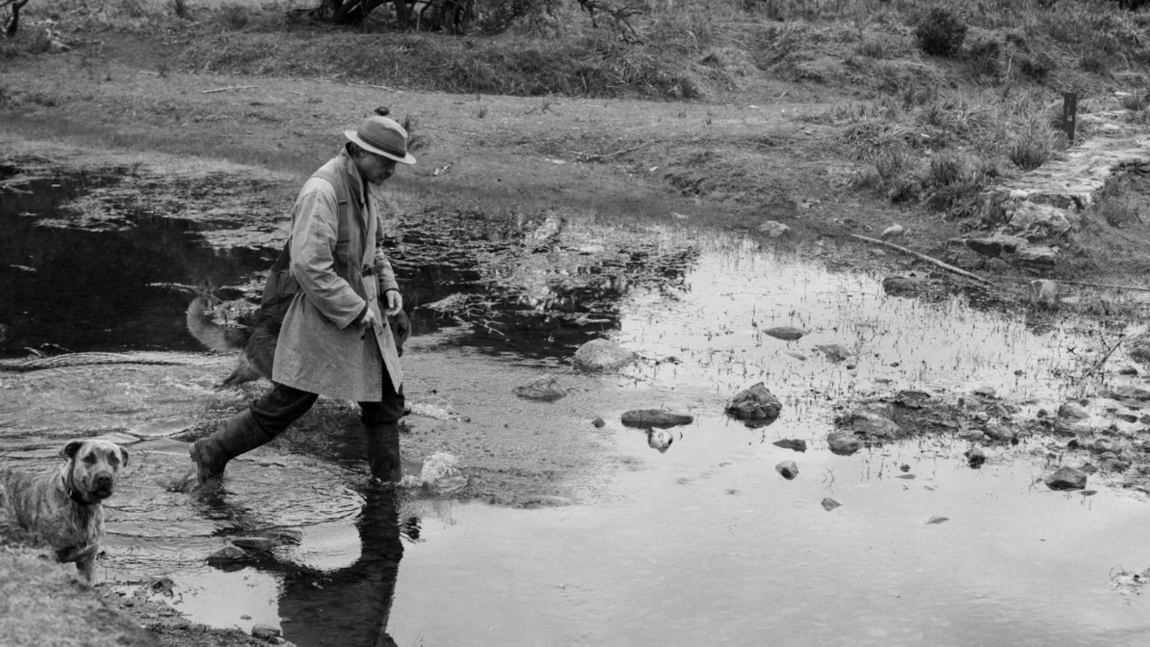 Cannes 2025: The Disappearance of Josef Mengele, una biografia che non nasconde le crudeltà del 'Dottor Morte'