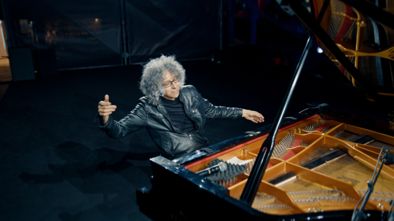  Dall'articolo: Allevi - Back To Life, il trailer ufficiale del film [HD].