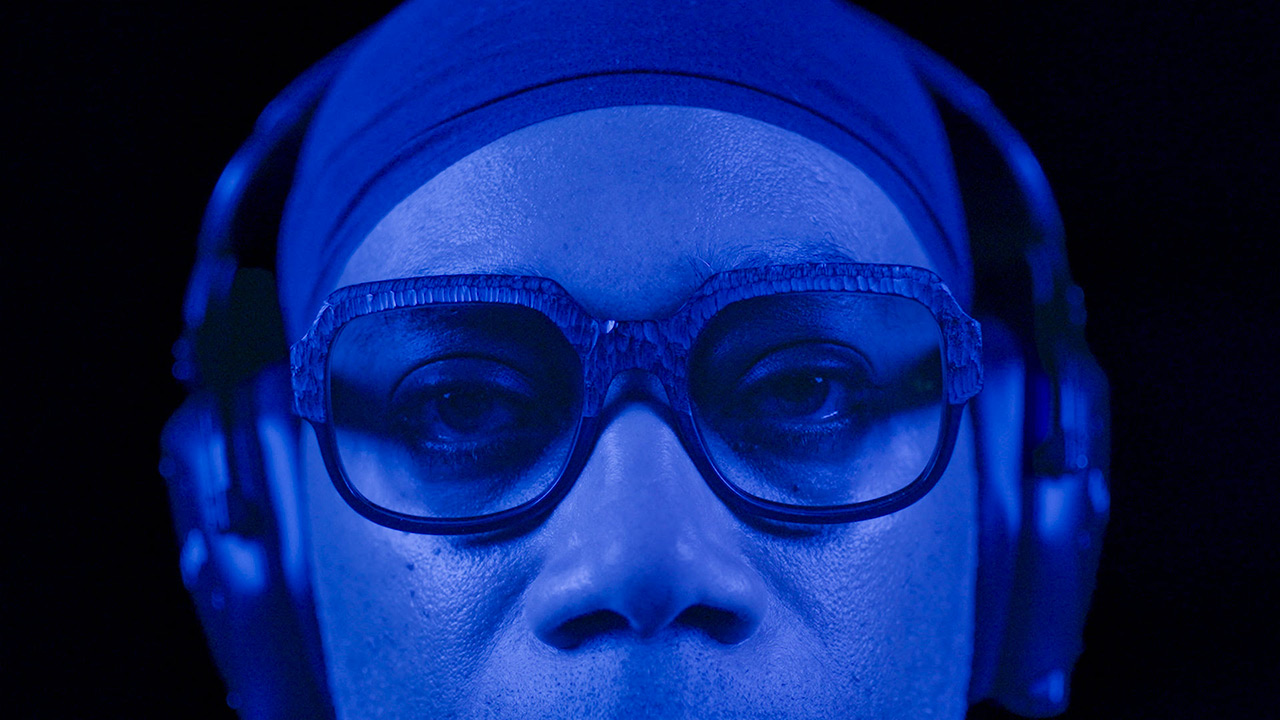  Dall'articolo: Desire - The Carl Craig Story, un doc che dice qualcosa in pi sull'affascinante mondo della techno.