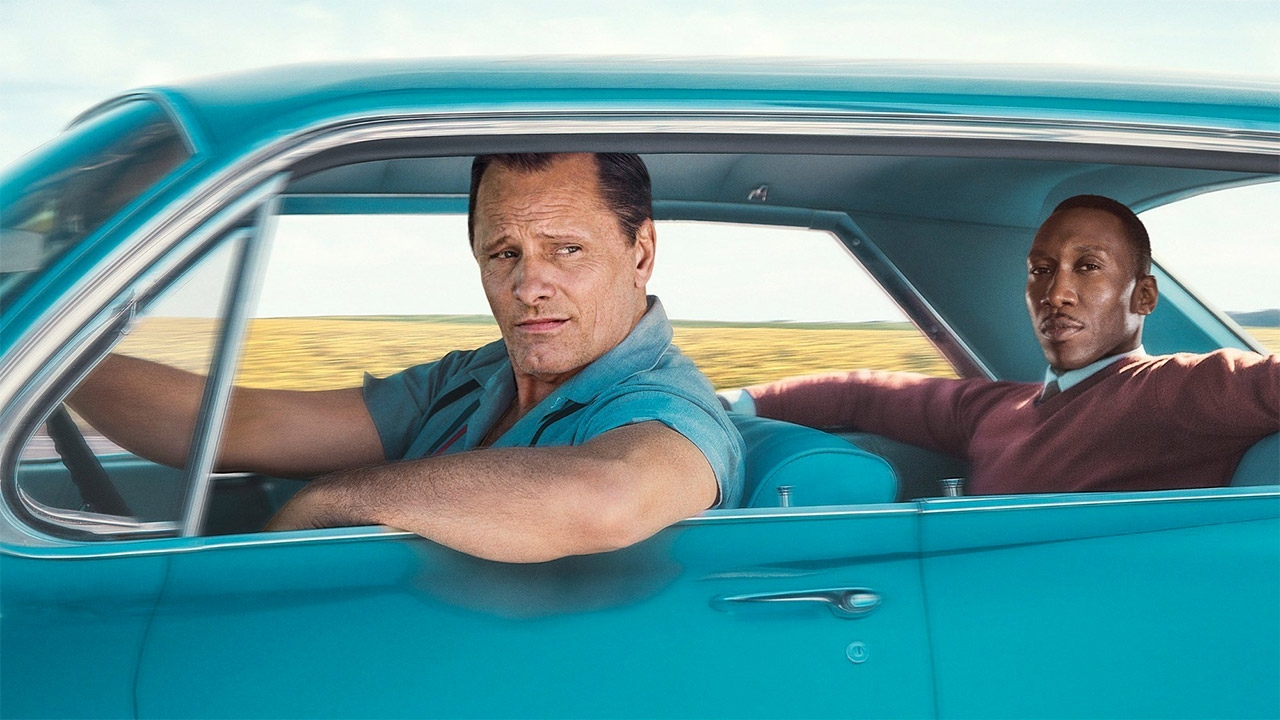 In foto Viggo Mortensen (67 anni) Dall'articolo: Green Book, un film scritto, diretto e interpretato con tutti gli attributi: un vero spasso.