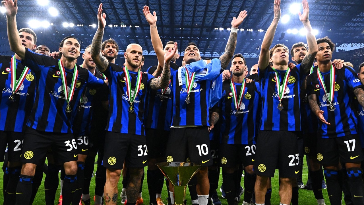 Inter - Due stelle sul cuore, un atto d'amore per la squadra. Dove non c'è solo celebrazione