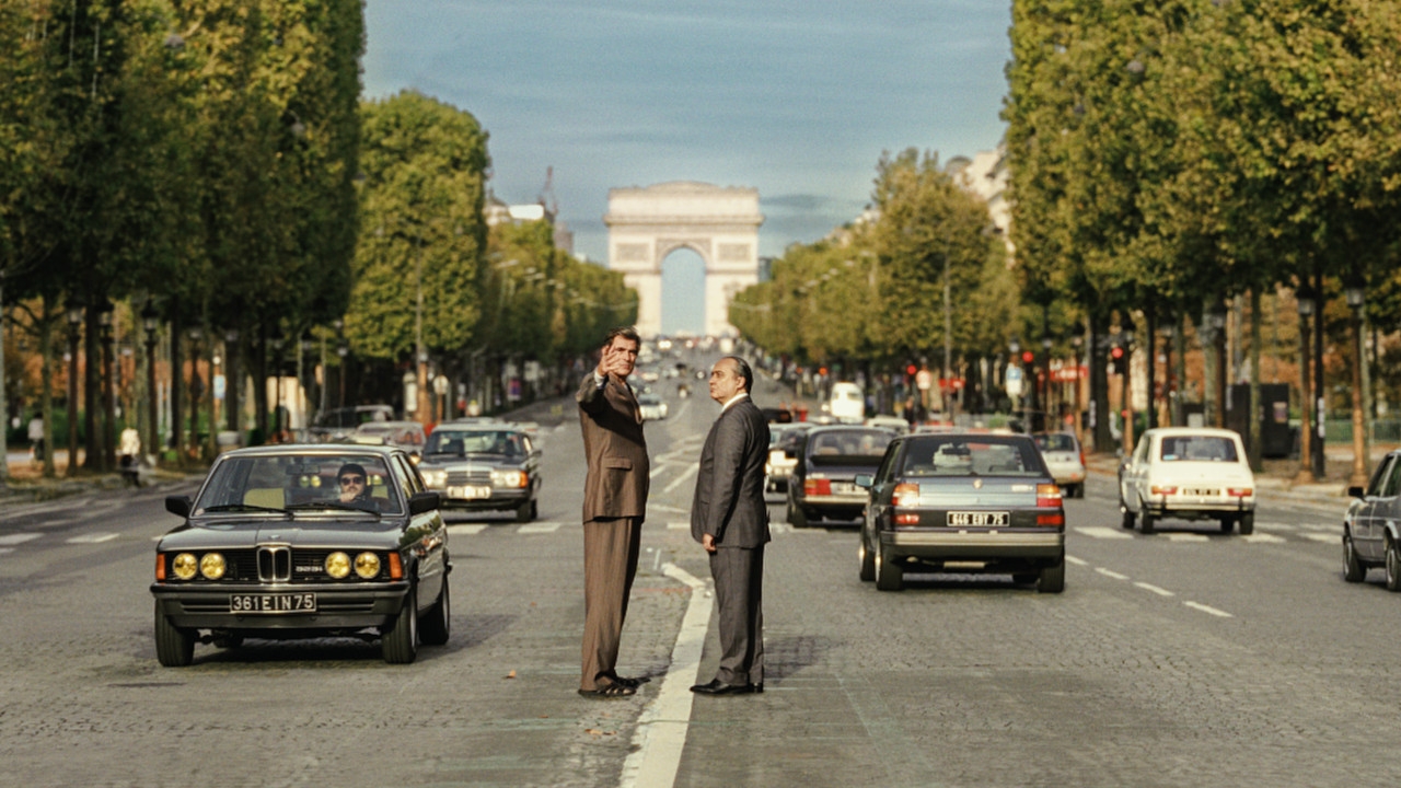 Lo sconosciuto del Grande Arco, il trailer italiano del film 