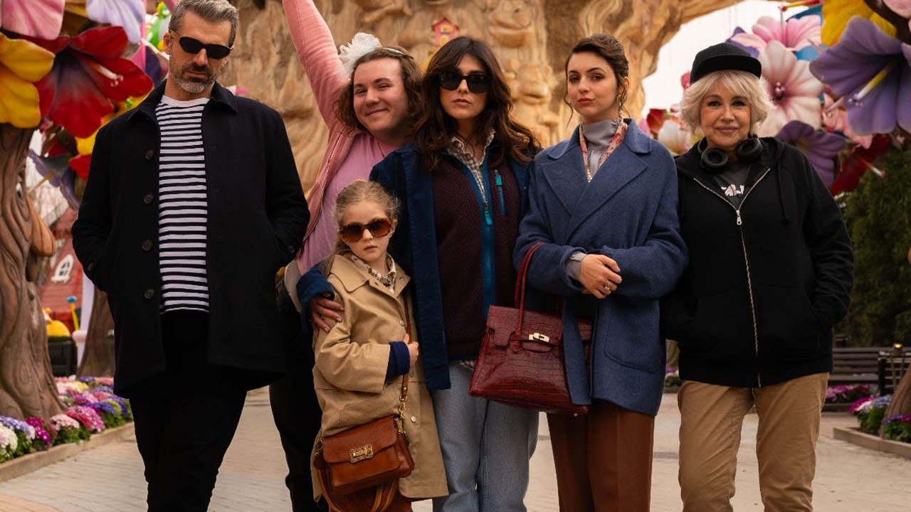 Una famiglia sottosopra, il nuovo trailer del film [HD]