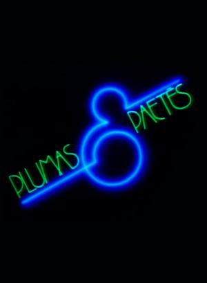 Plumas & Paetês